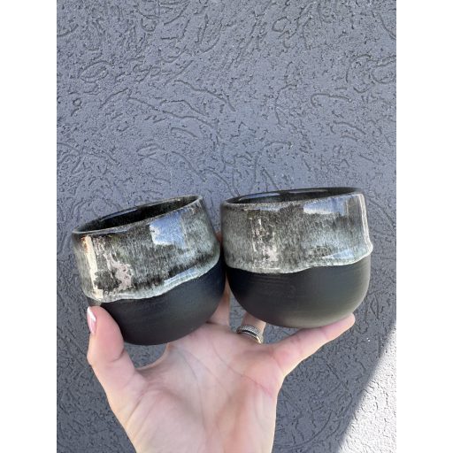 Black Snowfall mugs 