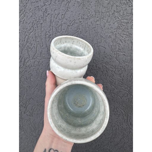 White Crystal Wavy Mugs