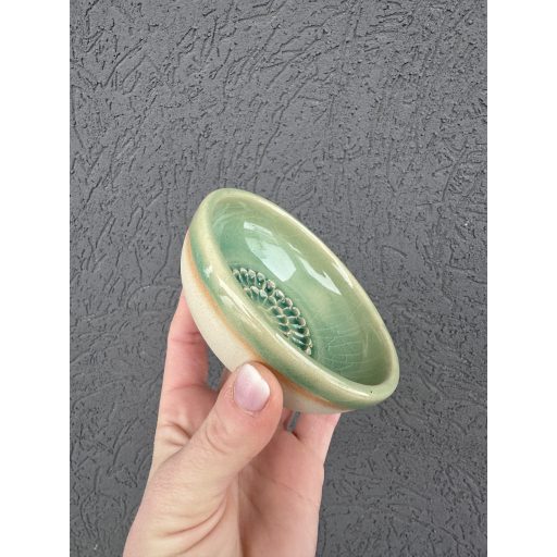 Crakle Green Grater