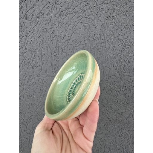 Crakle Green Grater