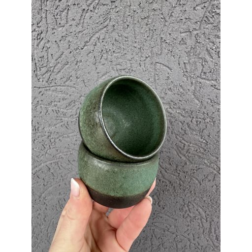 Matt Green  Black cups presszó csészék