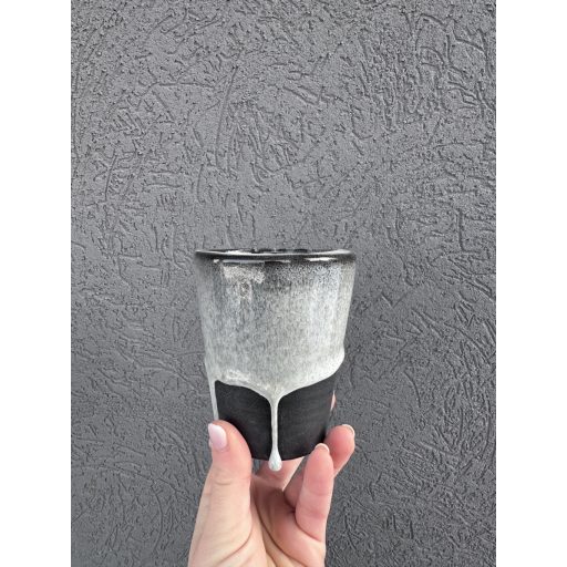 Black Snowfall cup to go