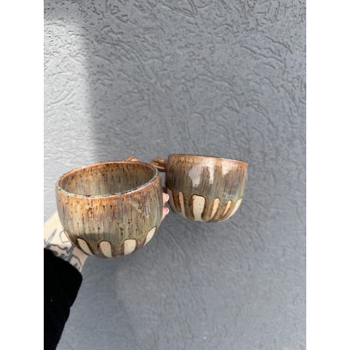 Goldy Mugs Bögre